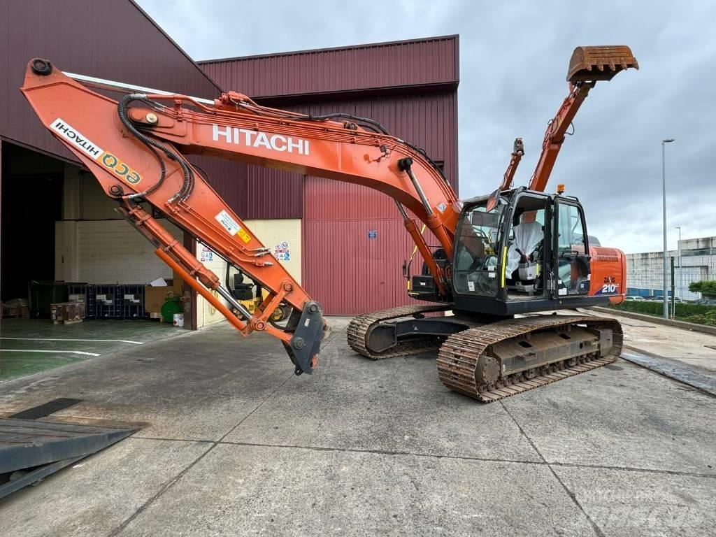 Hitachi ZX 210 LC-6 Roomikekskavaatorid