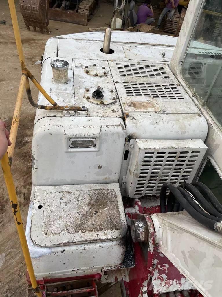Takeuchi TB175C Roomikekskavaatorid