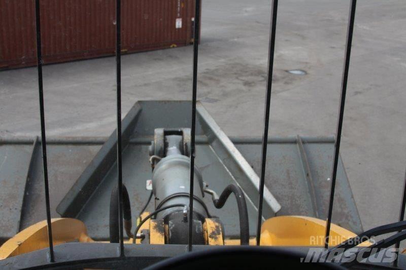 Liebherr L 576 Rataslaadurid