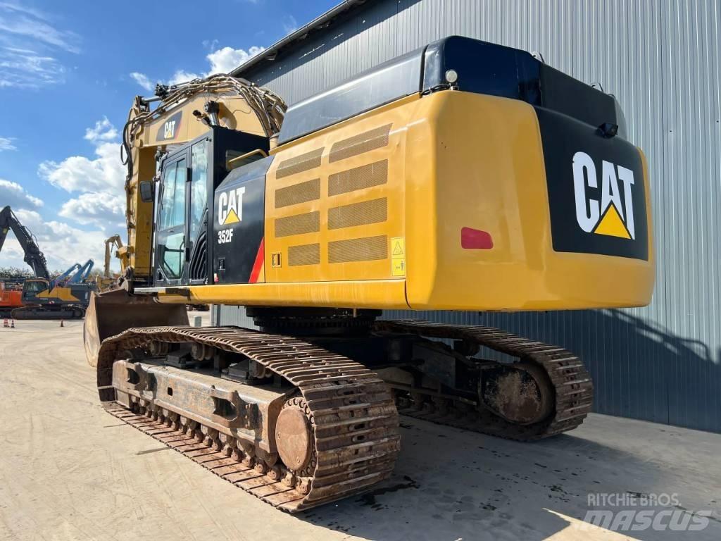 CAT 352F Roomikekskavaatorid