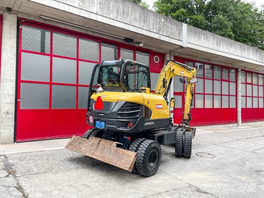 Doosan DX 57 W-5 Ratasekskavaatorid