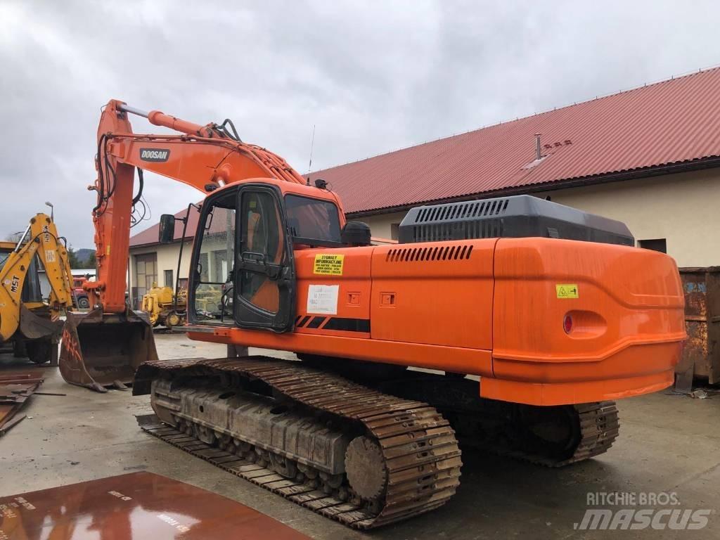 Doosan DX 340 LC Roomikekskavaatorid