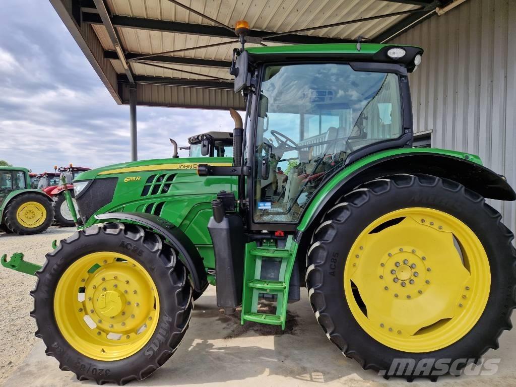 John Deere 6115 R Traktorid