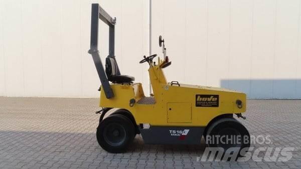 Sakai TS 160 Pneumorehvidega rullid