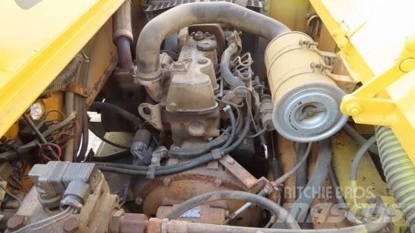 Sakai TS 160 Pneumorehvidega rullid