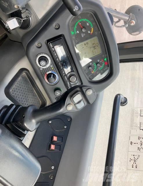 New Holland W70c Rataslaadurid