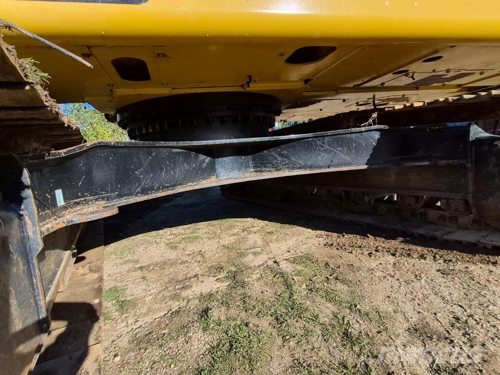  Cartepillar 320GC Roomikekskavaatorid