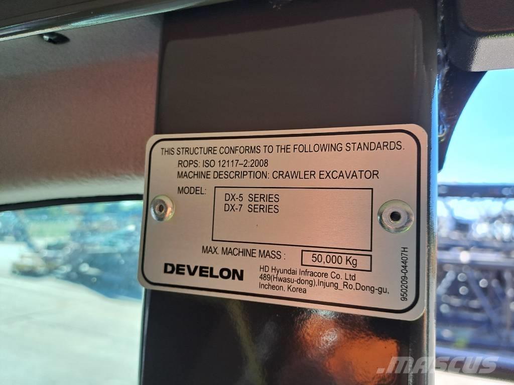 Develon DX300LC-7M Roomikekskavaatorid
