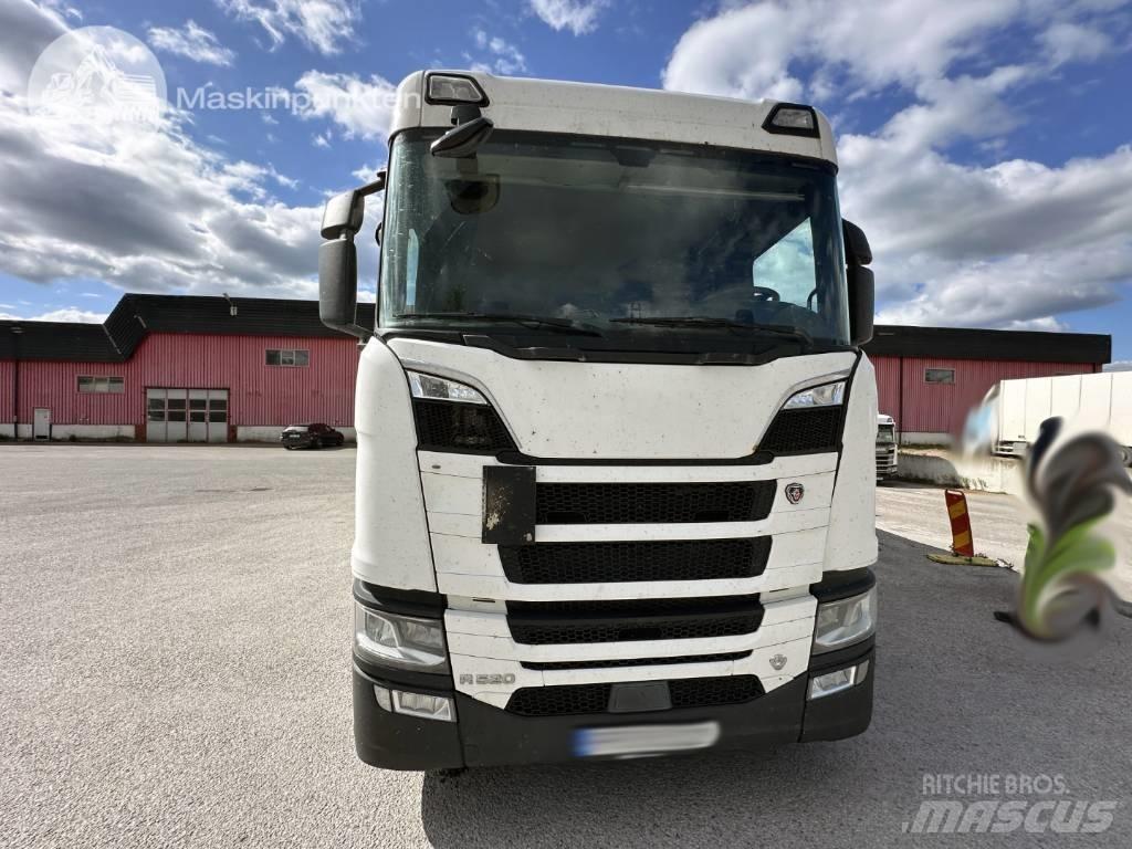 Scania R 520 Furgoonautod