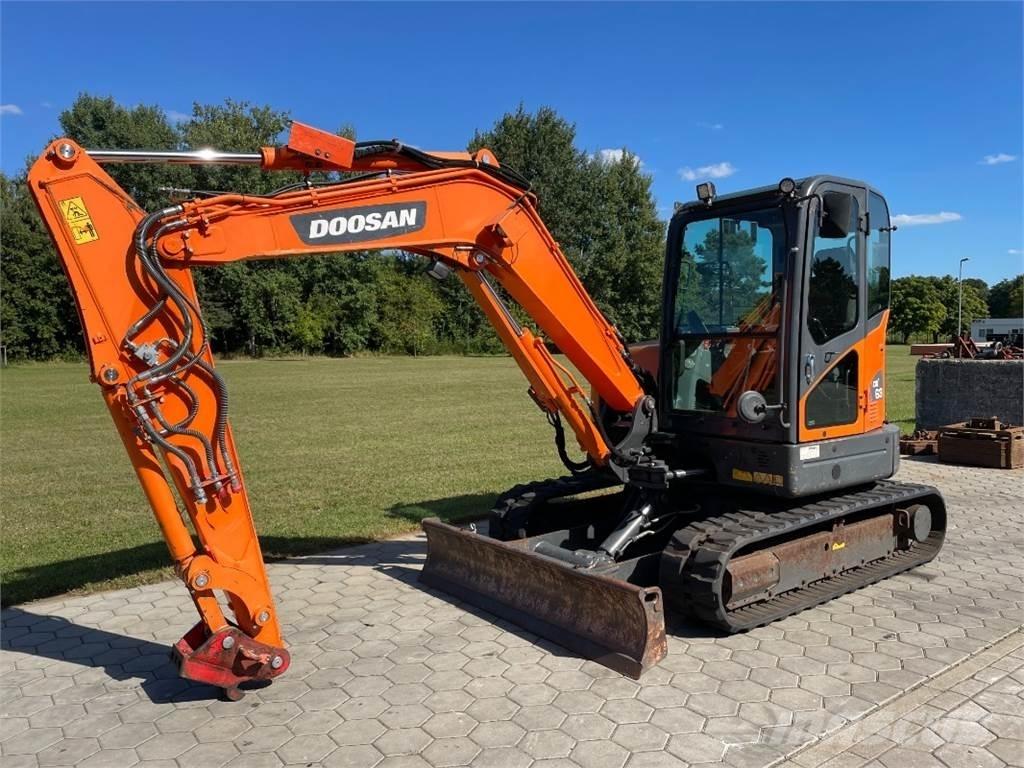 Doosan DX63-3 Miniekskavaatorid < 7 t