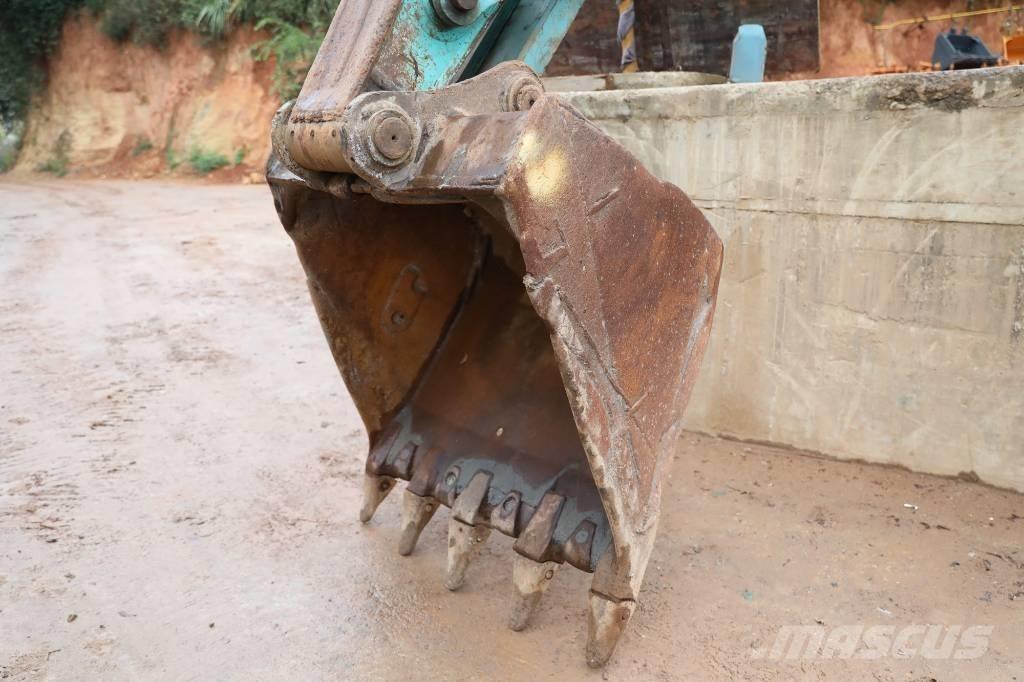 Kobelco SK 200-8 Roomikekskavaatorid