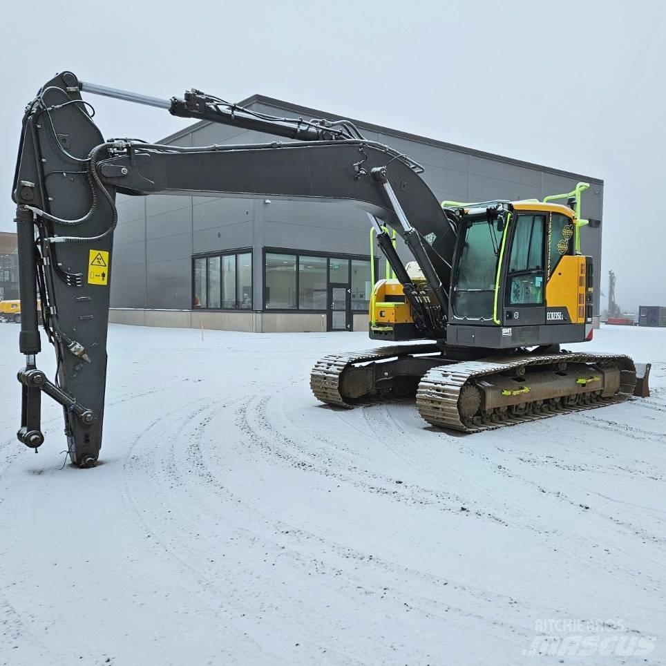 Volvo ECR 235 EL Roomikekskavaatorid