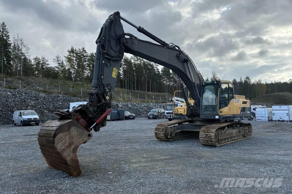 Volvo EC 300 D Roomikekskavaatorid