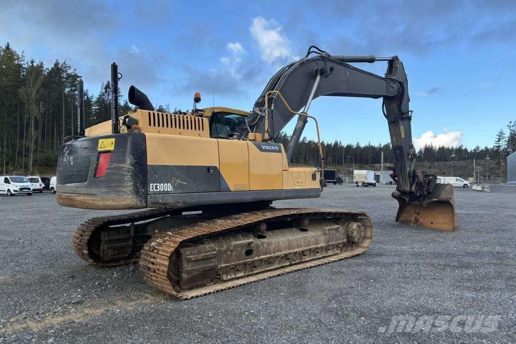 Volvo EC 300 D Roomikekskavaatorid