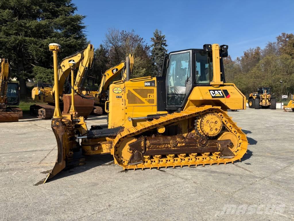 CAT D 6 N XL Buldooserid