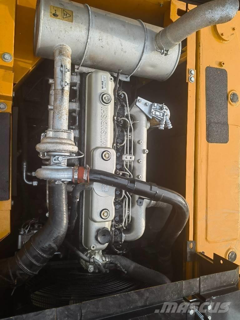 Sany SY 215 C Väikeekskavaatorid 7t-12t