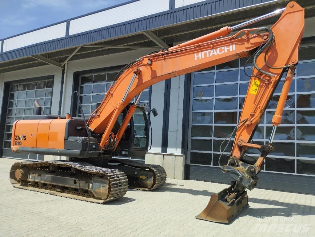 Hitachi ZX 210-5B Roomikekskavaatorid