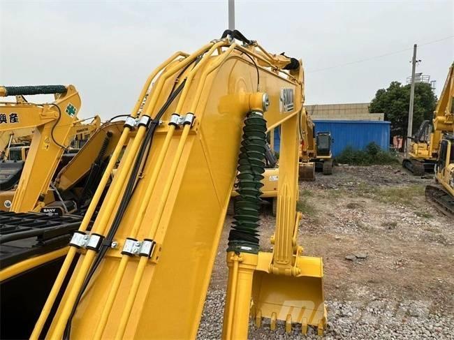 Komatsu PC 240 Roomikekskavaatorid