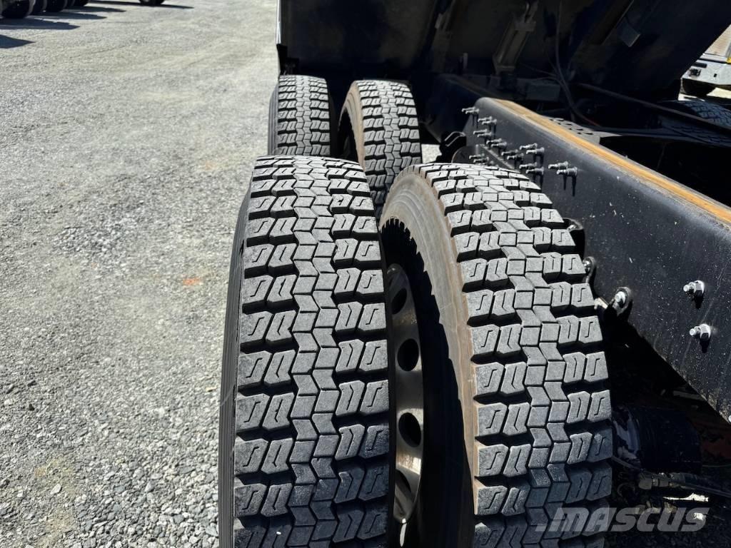 Mack Granite 84FR Kallurid