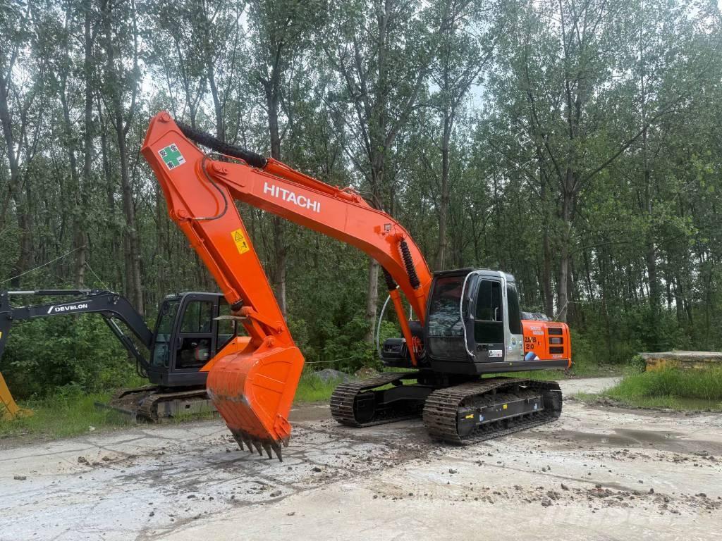 Hitachi ZX200 Roomikekskavaatorid