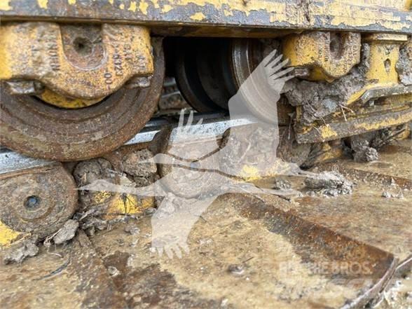 CAT D3 LGP Buldooserid