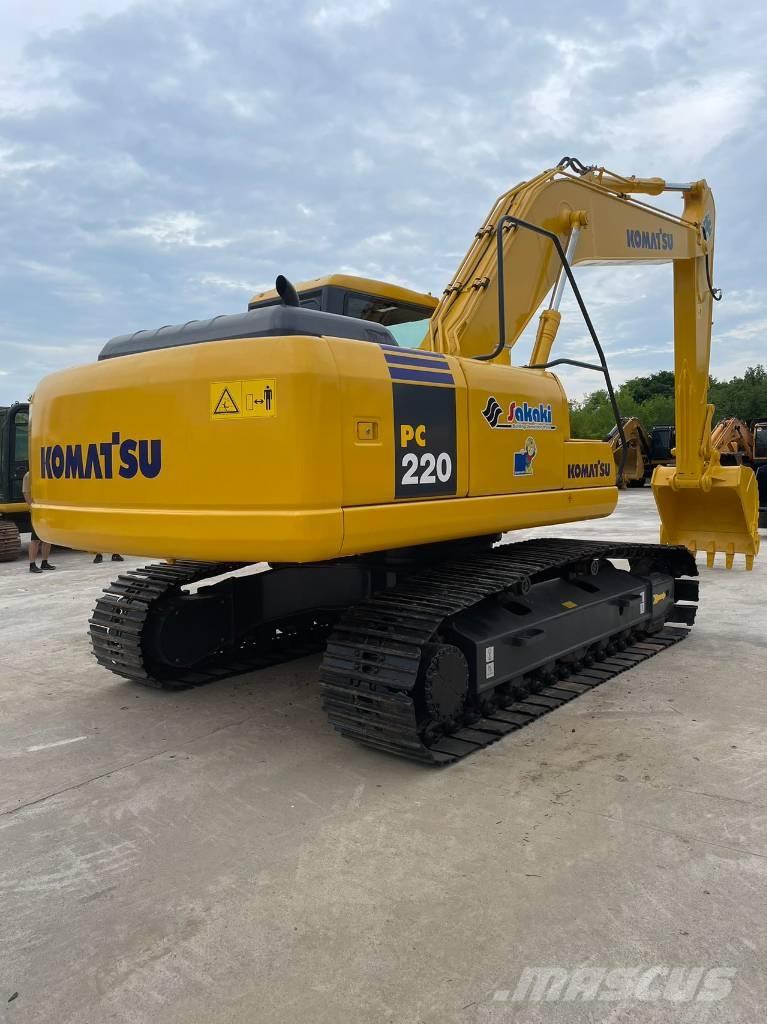 Komatsu pc220-7 Roomikekskavaatorid
