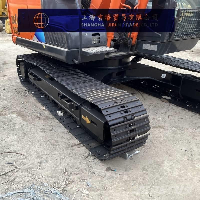 Hitachi ZX 130 Väikeekskavaatorid 7t-12t