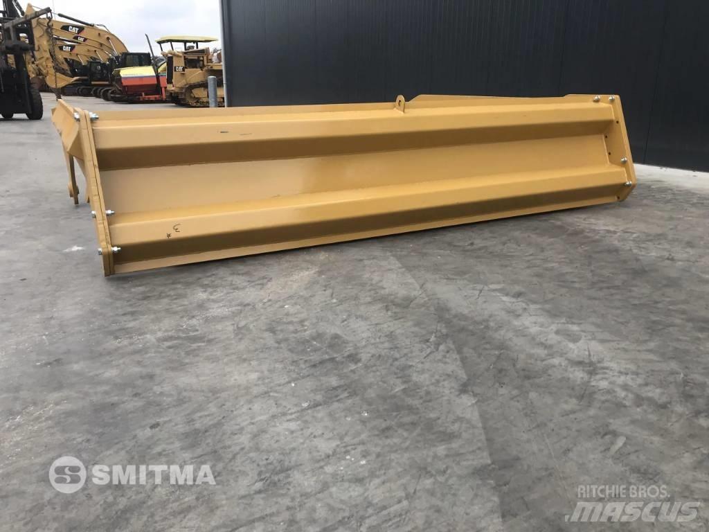 Volvo A40D Tagaluugid