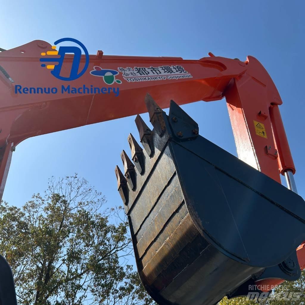 Hitachi ZX60 Miniekskavaatorid < 7 t