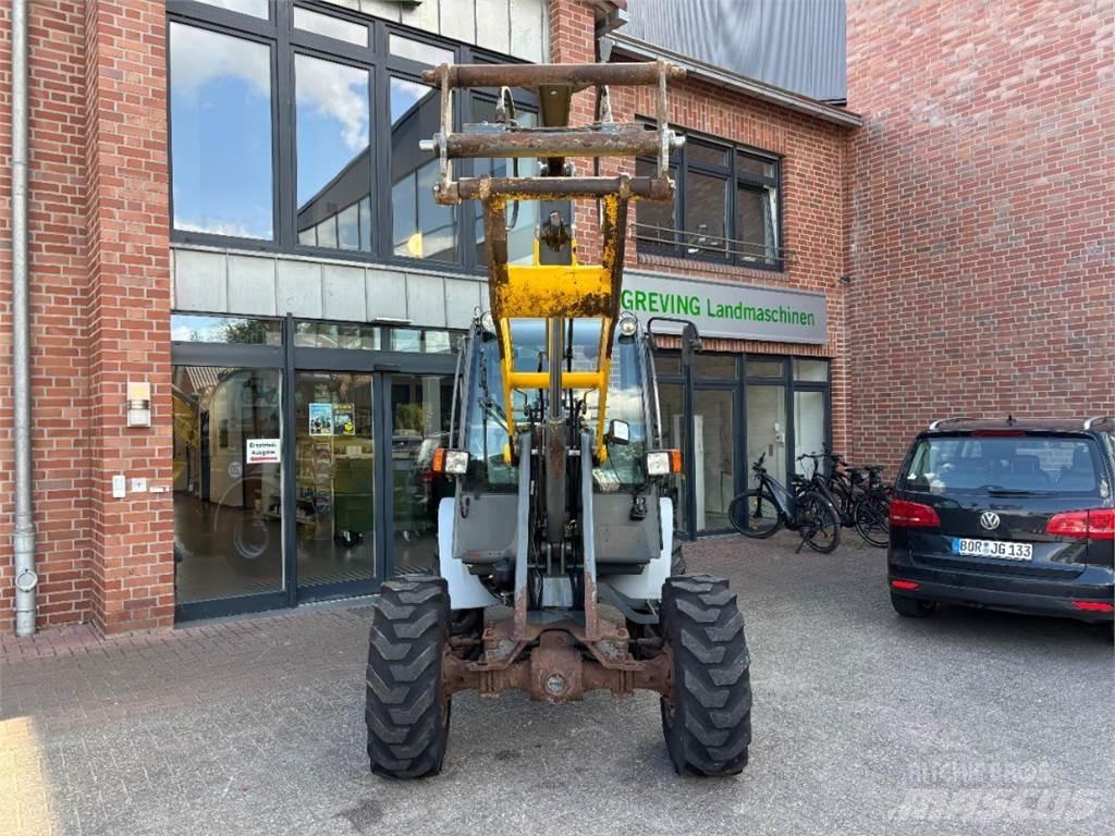 Kramer 750 Rataslaadurid