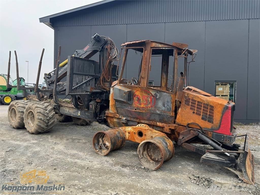 Komatsu 840TX Forwarderid