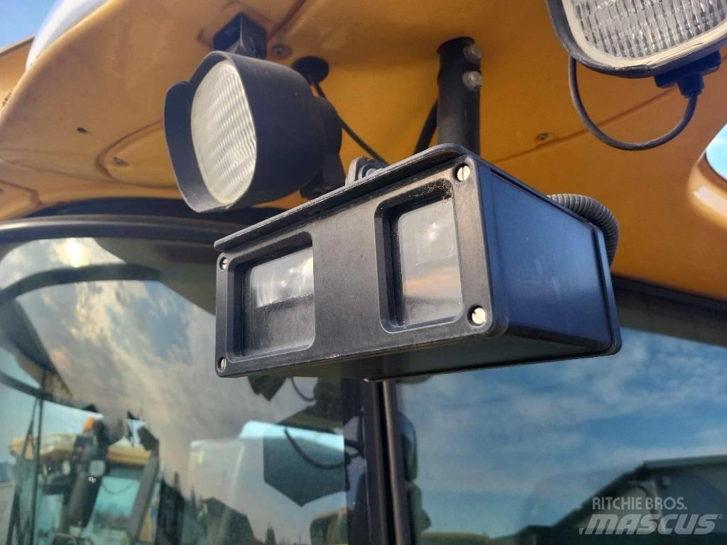 New Holland CR 9090 Teraviljakombainid