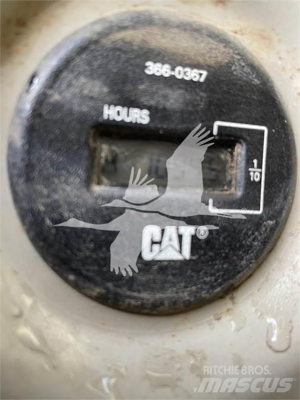 CAT 325C Roomikekskavaatorid