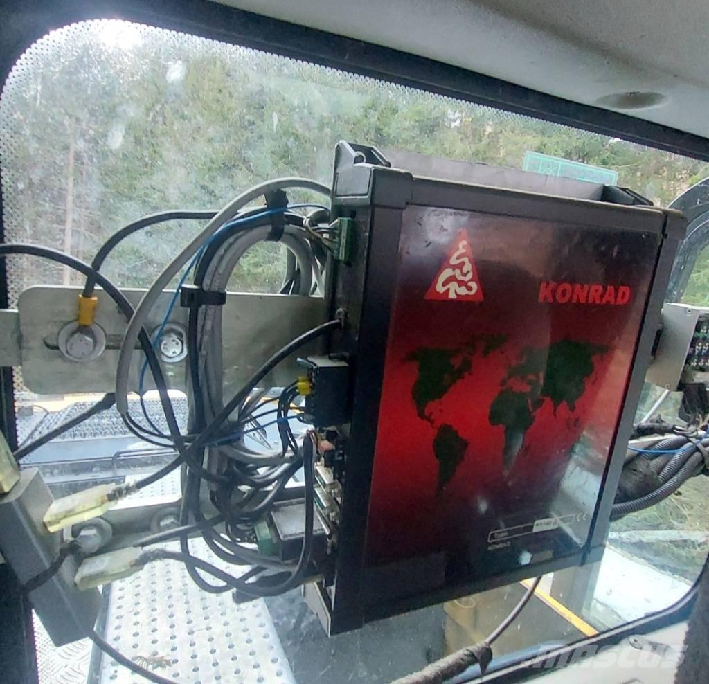 CAT M 322 D Metsaekskavaatorid