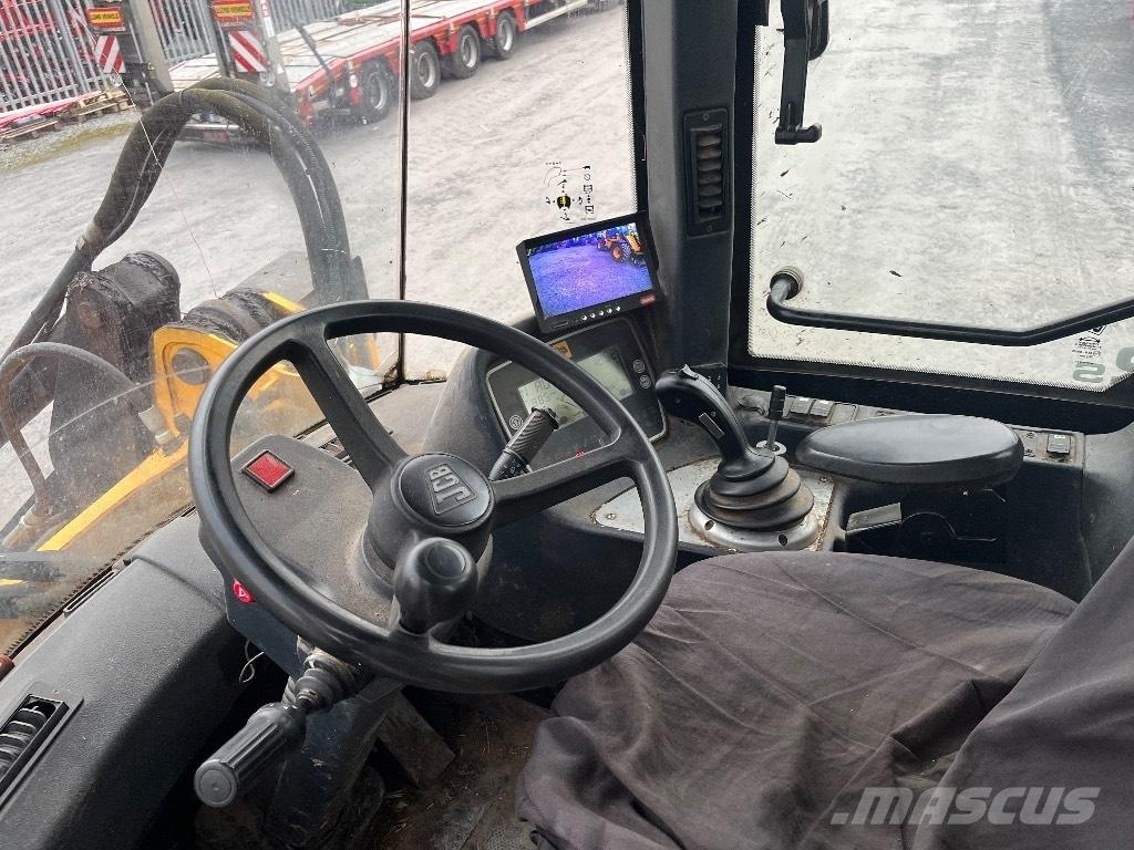 JCB 412 S Agri Rataslaadurid