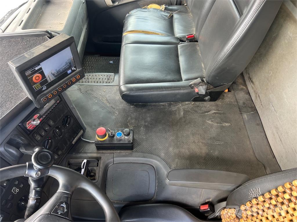 Scania P320 Raamautod