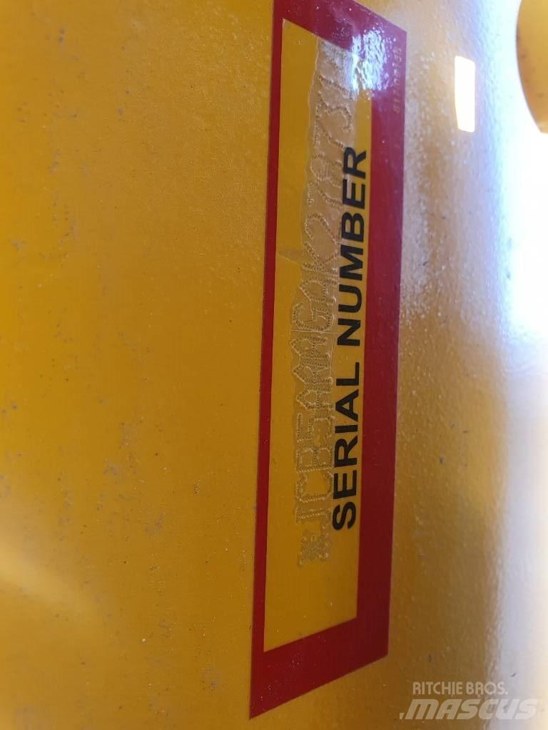 JCB 531-70, 732   P339 Teleskooplaadurid