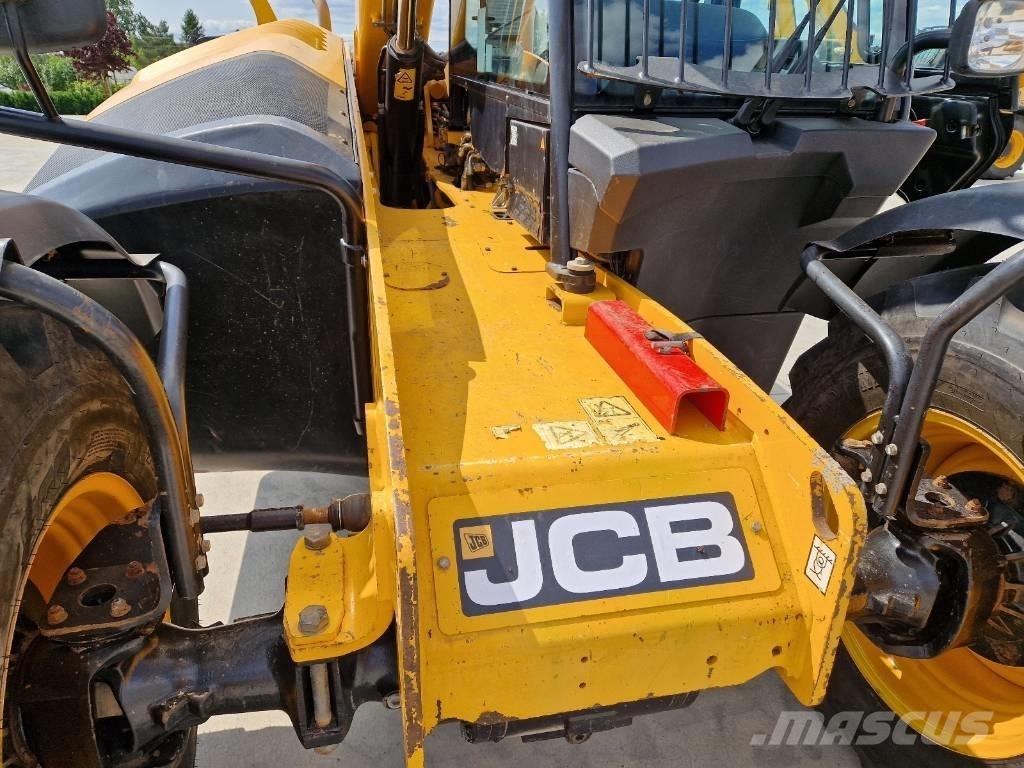JCB 531-70, 732   P339 Teleskooplaadurid