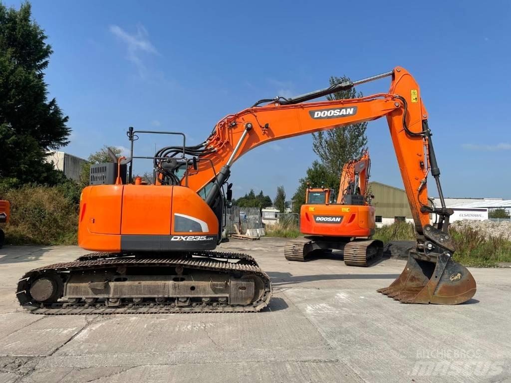 Doosan DX 235 LCR-5 Roomikekskavaatorid