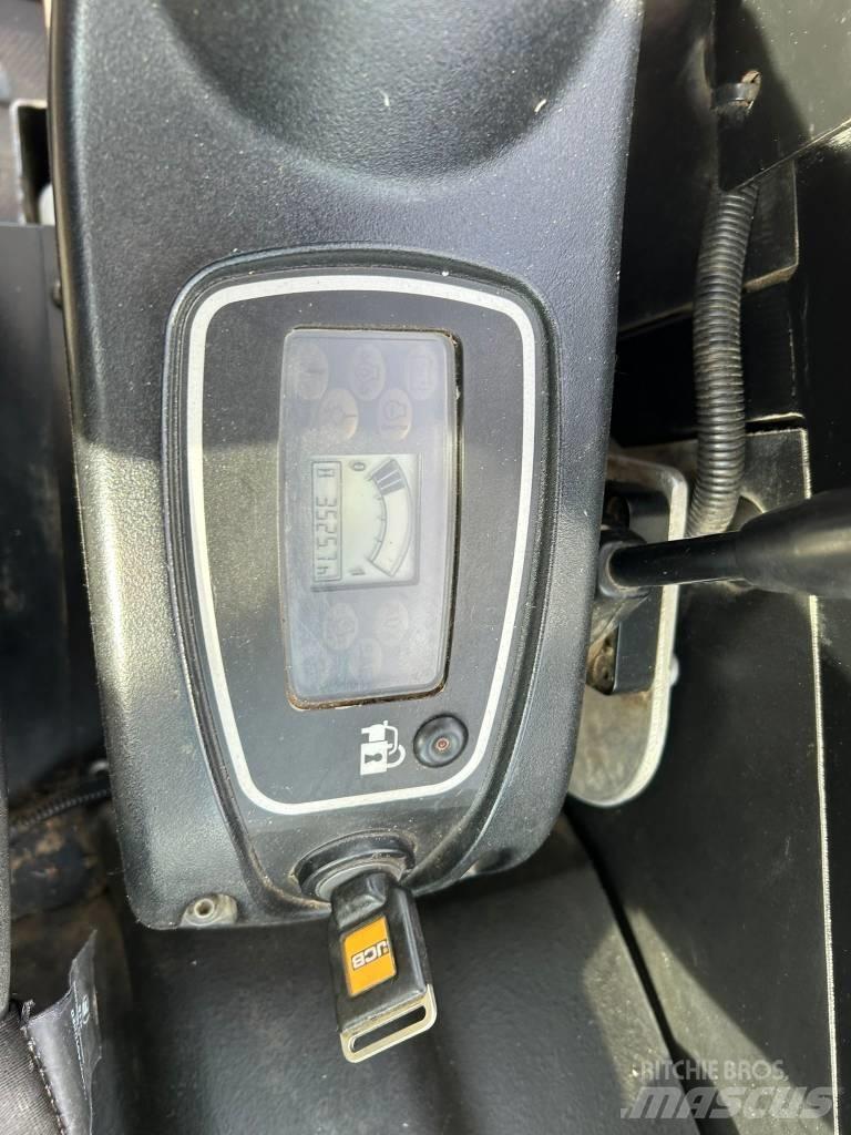 JCB 8026 CTS Miniekskavaatorid < 7 t