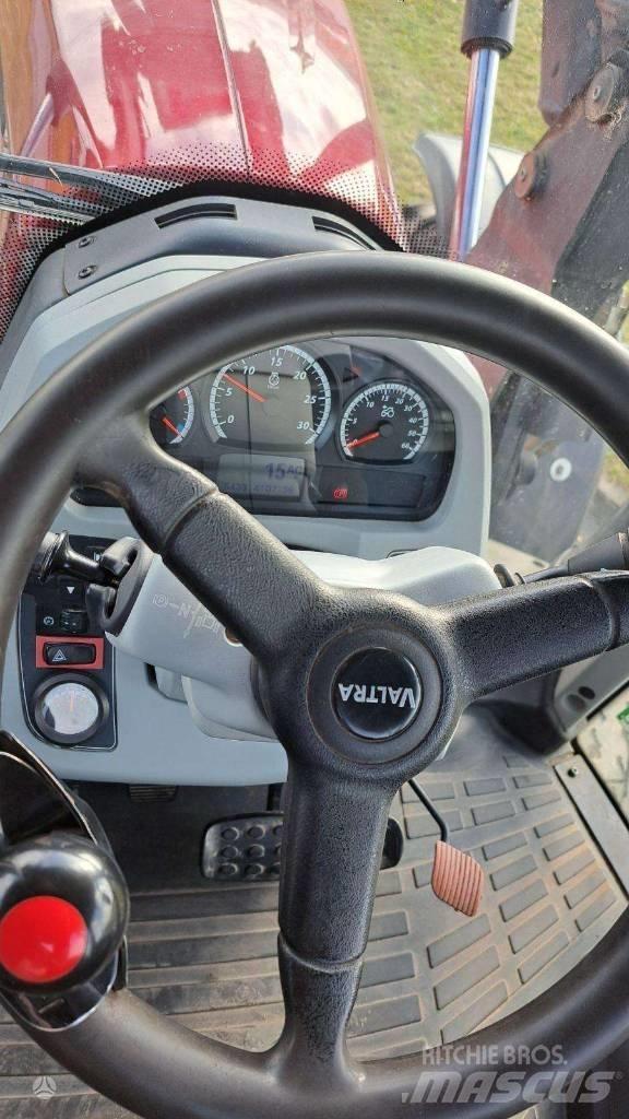 Valtra T 214 Traktorid