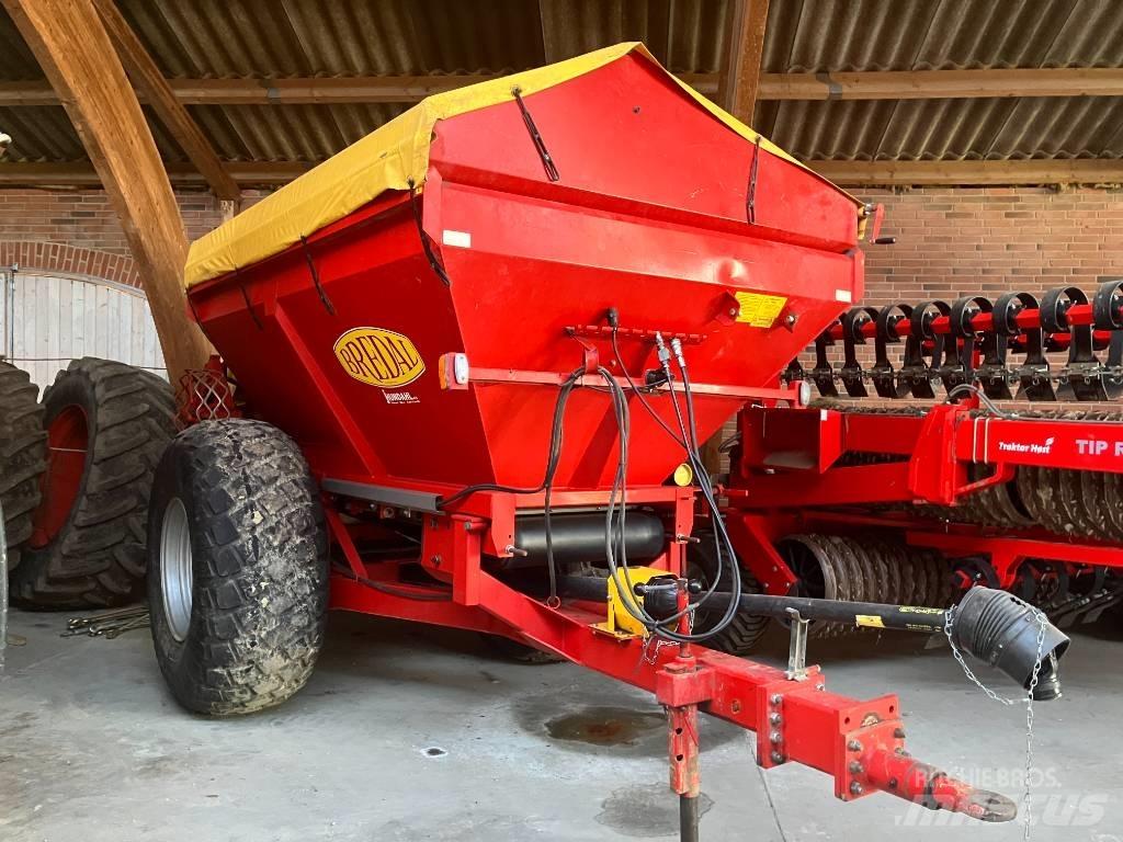 Bredal K 65 Mineraalväetise laoturid