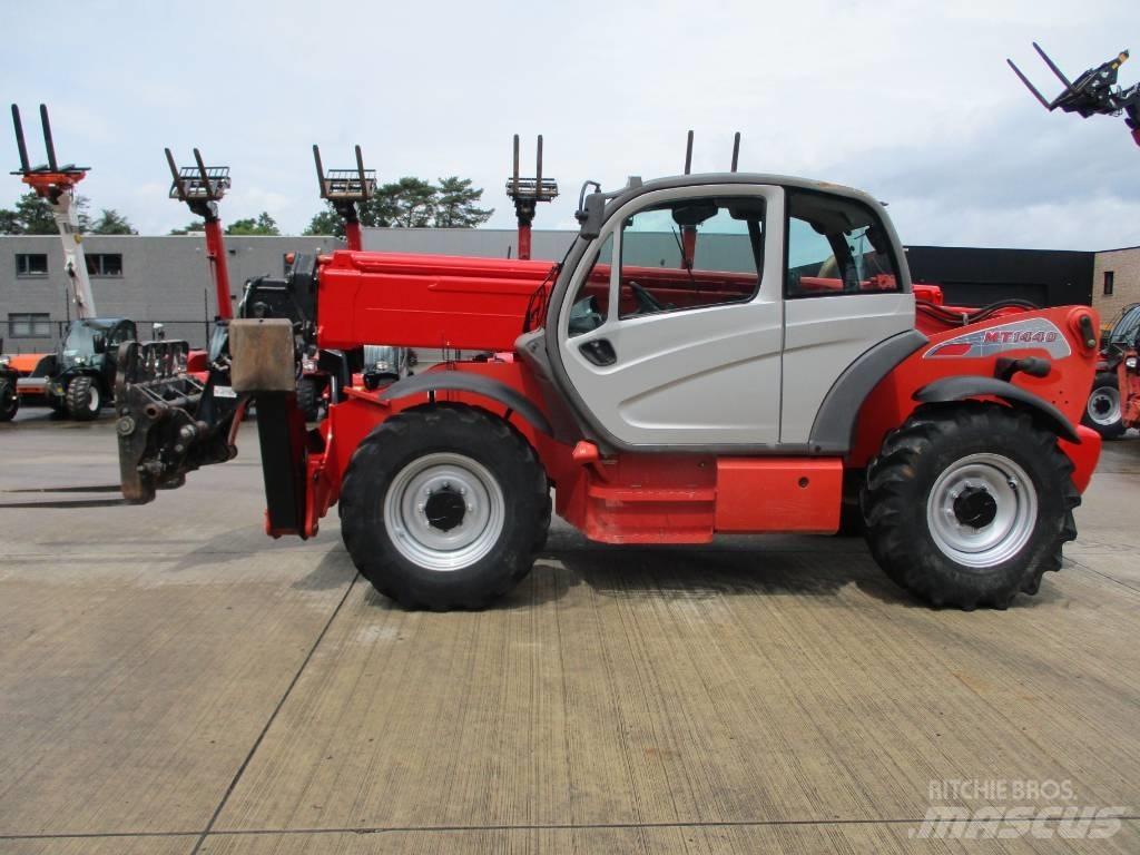 Manitou MT 1440 (066) Teleskooplaadurid
