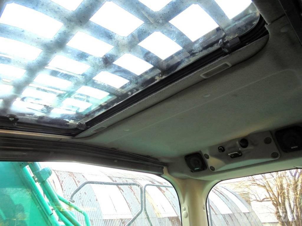 Kobelco SK 210 LC-9 Roomikekskavaatorid