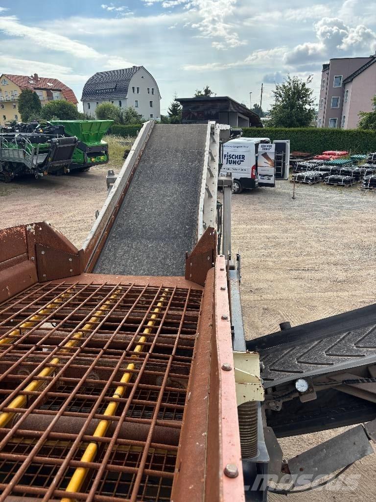 Metso ST2.8 Iseliikuvad sõelad