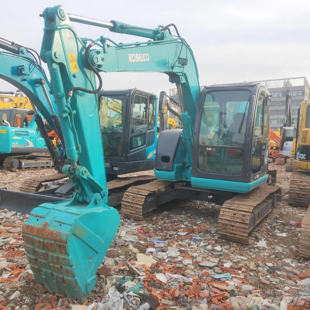Kobelco SK 70 SR Väikeekskavaatorid 7t-12t