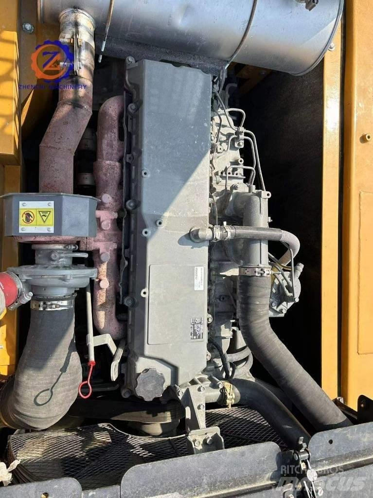 Sany SY 335 H/35 ton Roomikekskavaatorid