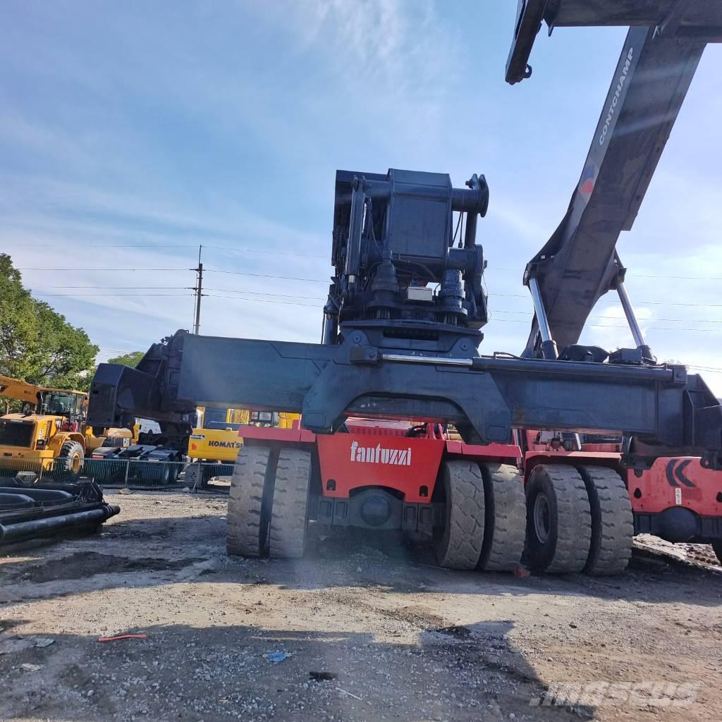 Fantuzzi CS 45 KM Konteineritõstukid