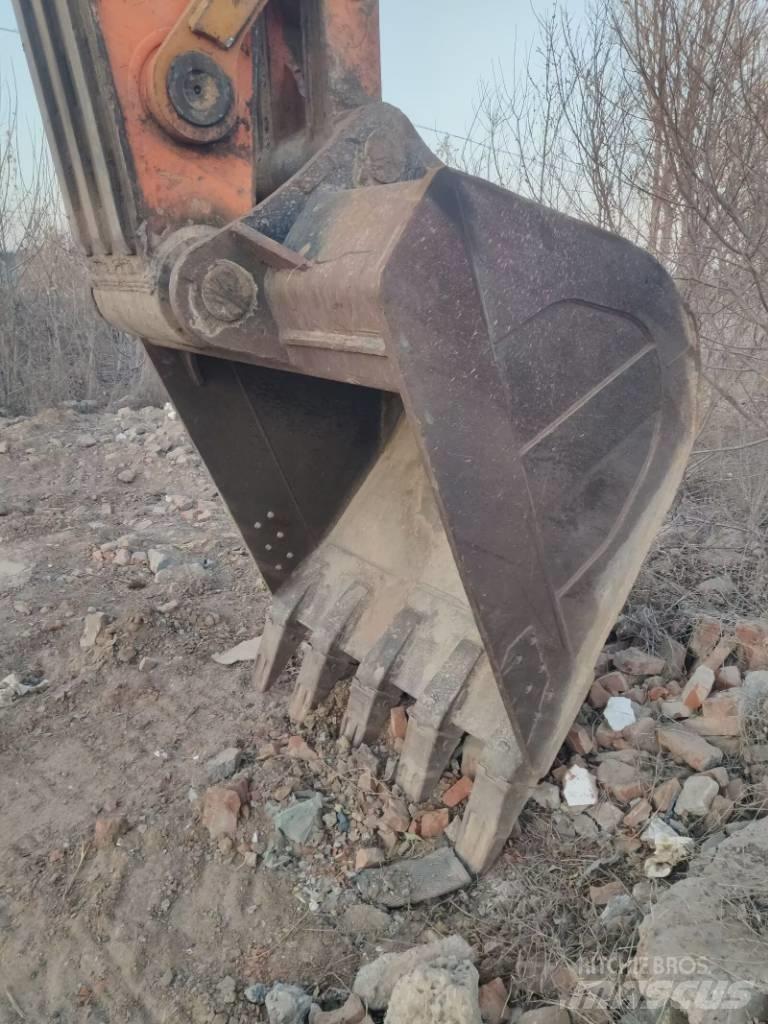 Doosan Solar500LC-V Väikeekskavaatorid 7t-12t
