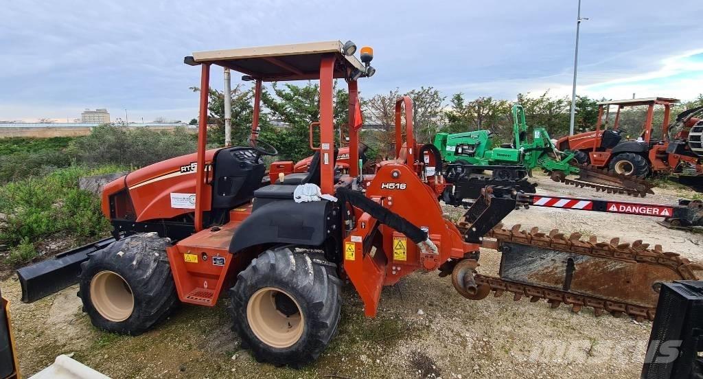 Ditch Witch RT 55 Pinnaselõikurid
